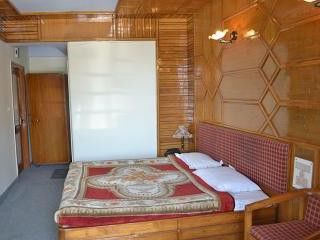 Radha Continental Hotel Nainital Ngoại thất bức ảnh